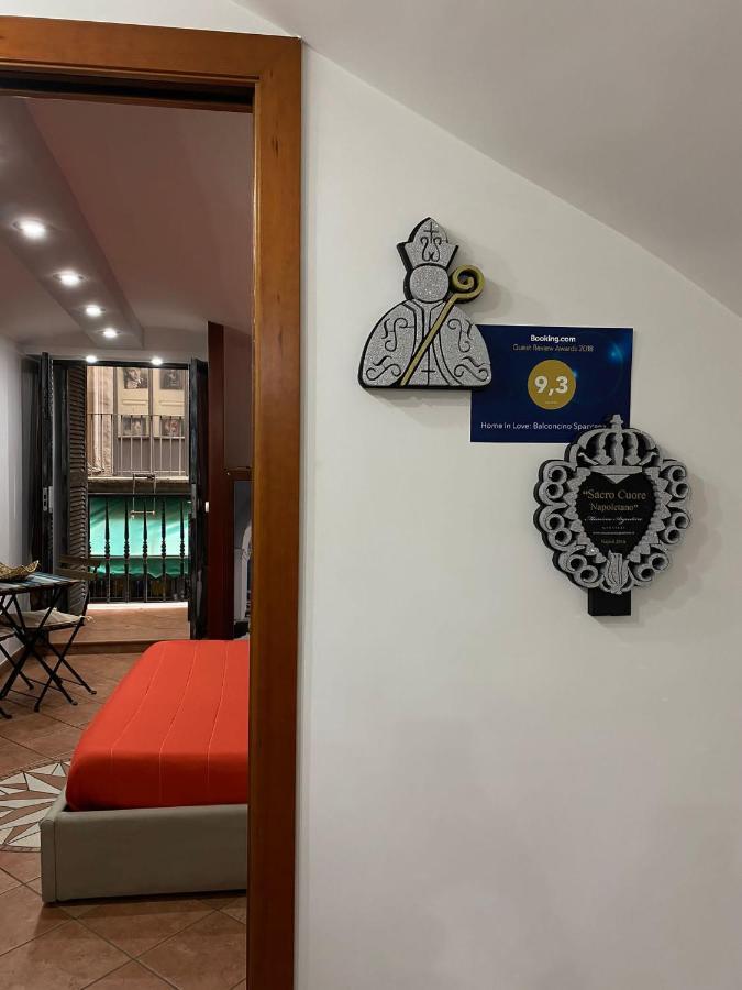 Home In Love: Balconcino Spaccanapoli Exteriör bild