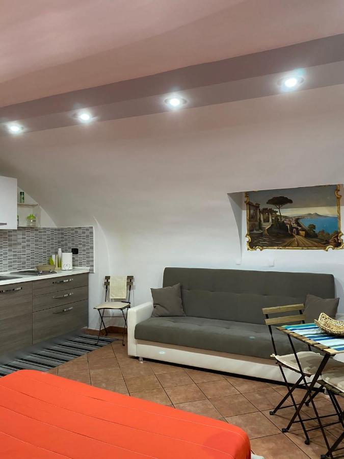 Home In Love: Balconcino Spaccanapoli Exteriör bild