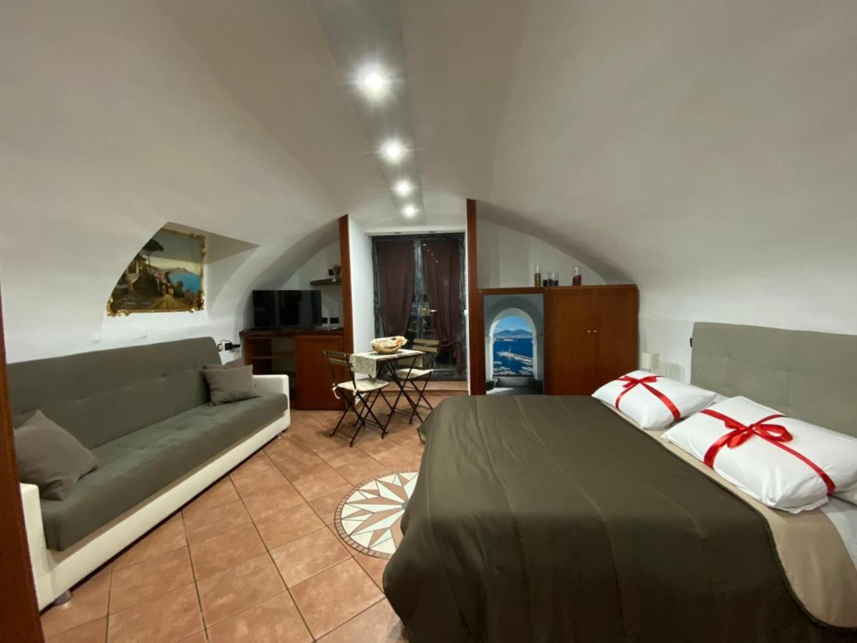 Home In Love: Balconcino Spaccanapoli Exteriör bild