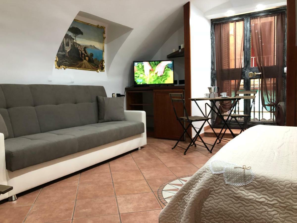 Home In Love: Balconcino Spaccanapoli Exteriör bild